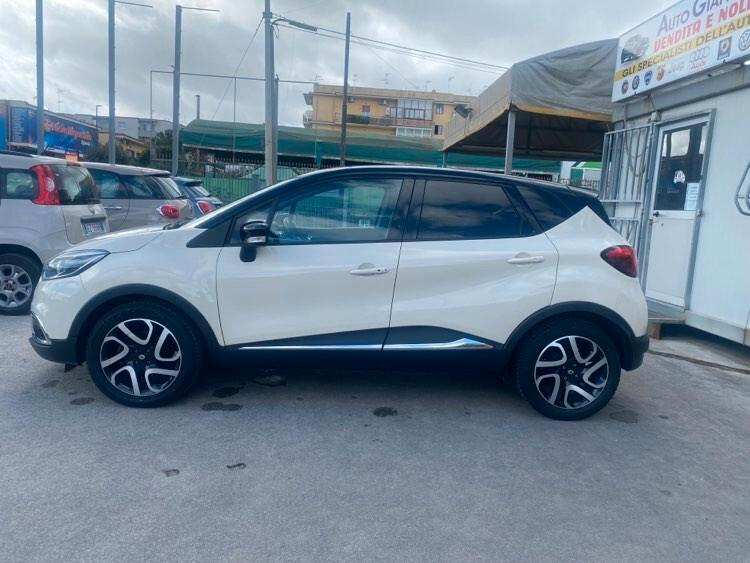 Captur 1.5 dCi 90 CV Project Runway Super Accessiorata
