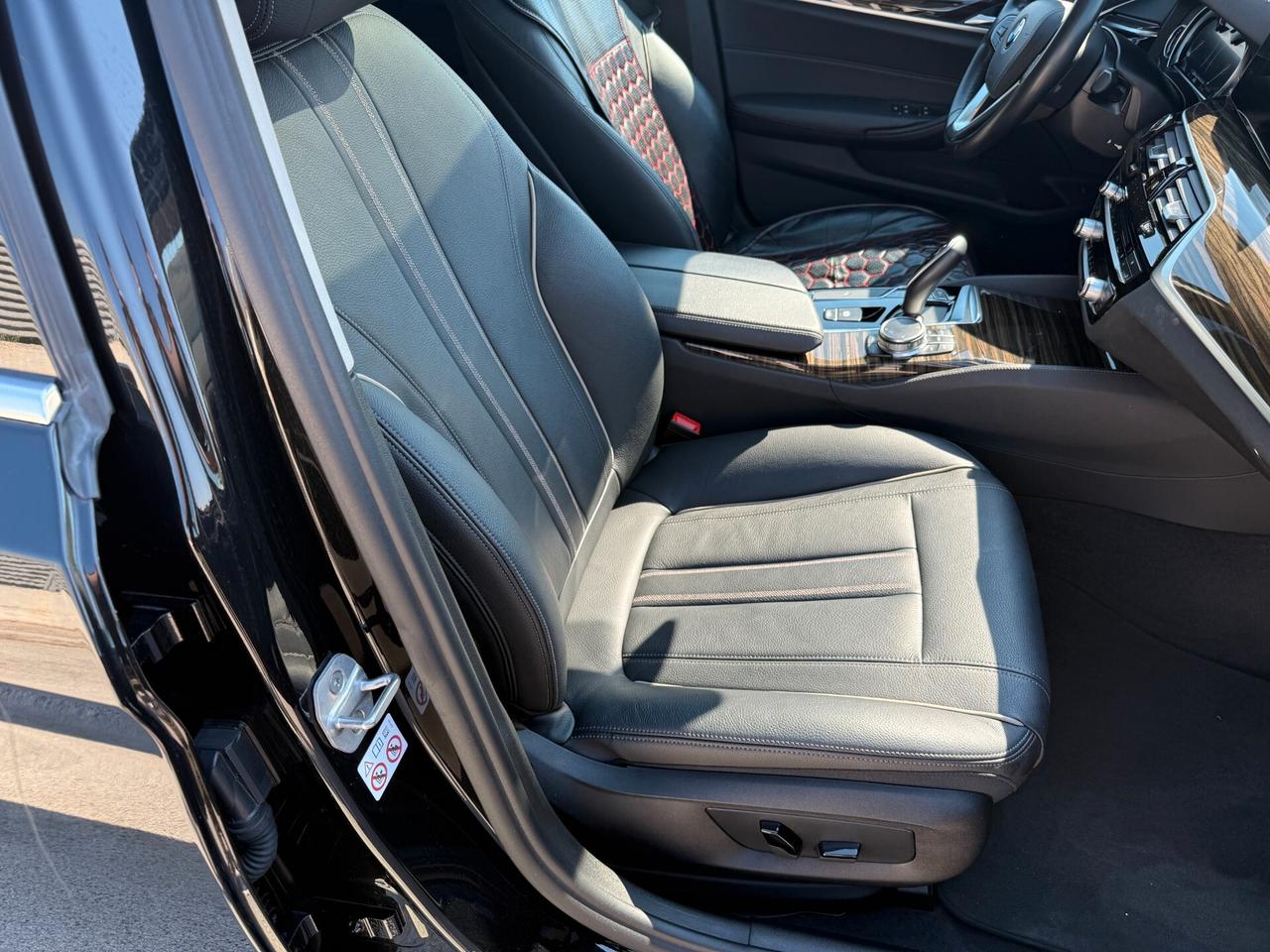 Bmw 530d Luxury *TETTO*