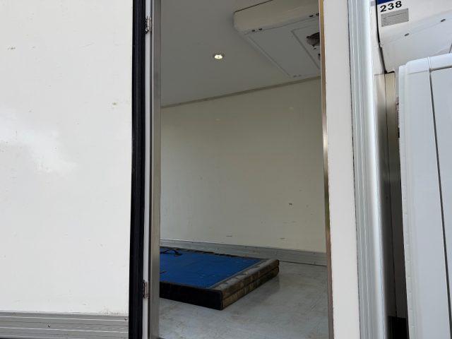 IVECO Daily 35S 14 2.3 136CV FRIGO ISOTERMICO FRCX ATP 05