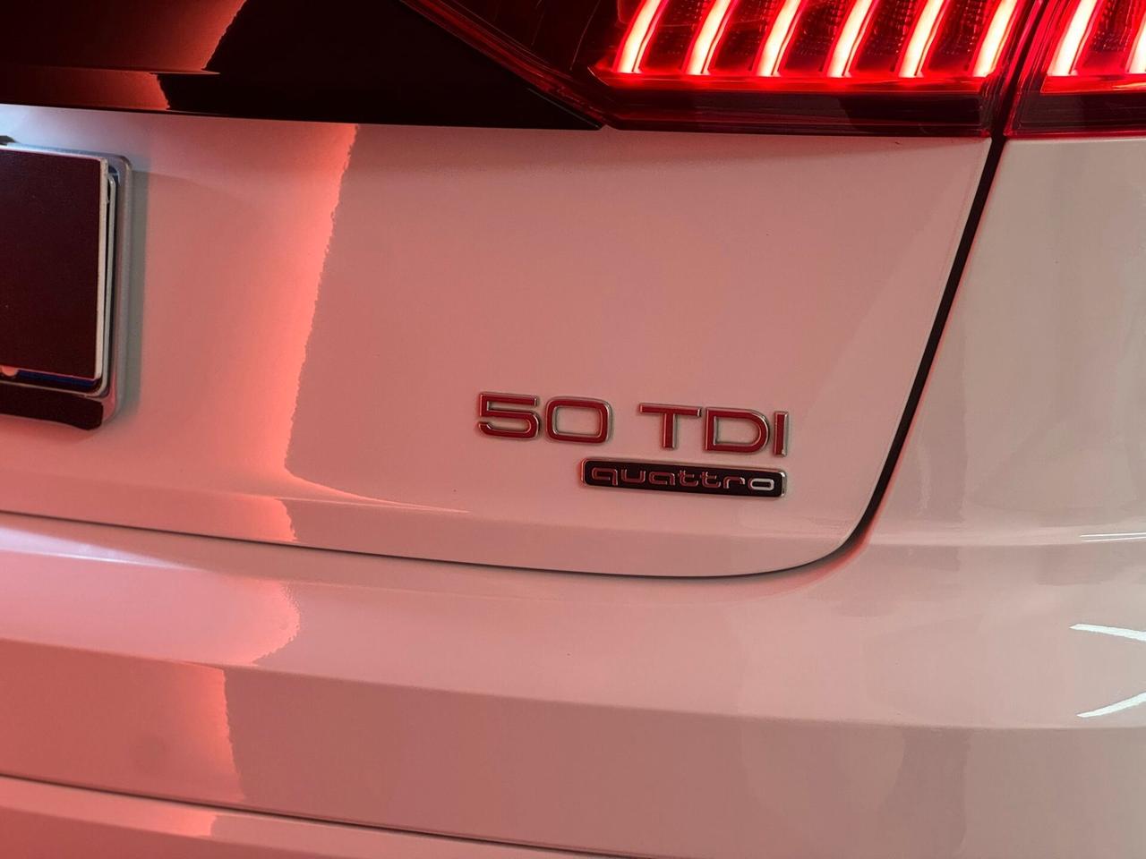 Audi Q8 50 TDI 286 CV quattro tiptronic Sport