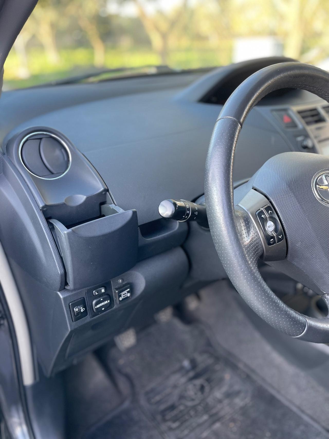 Toyota Yaris 1.3 5 porte M-MT Sol