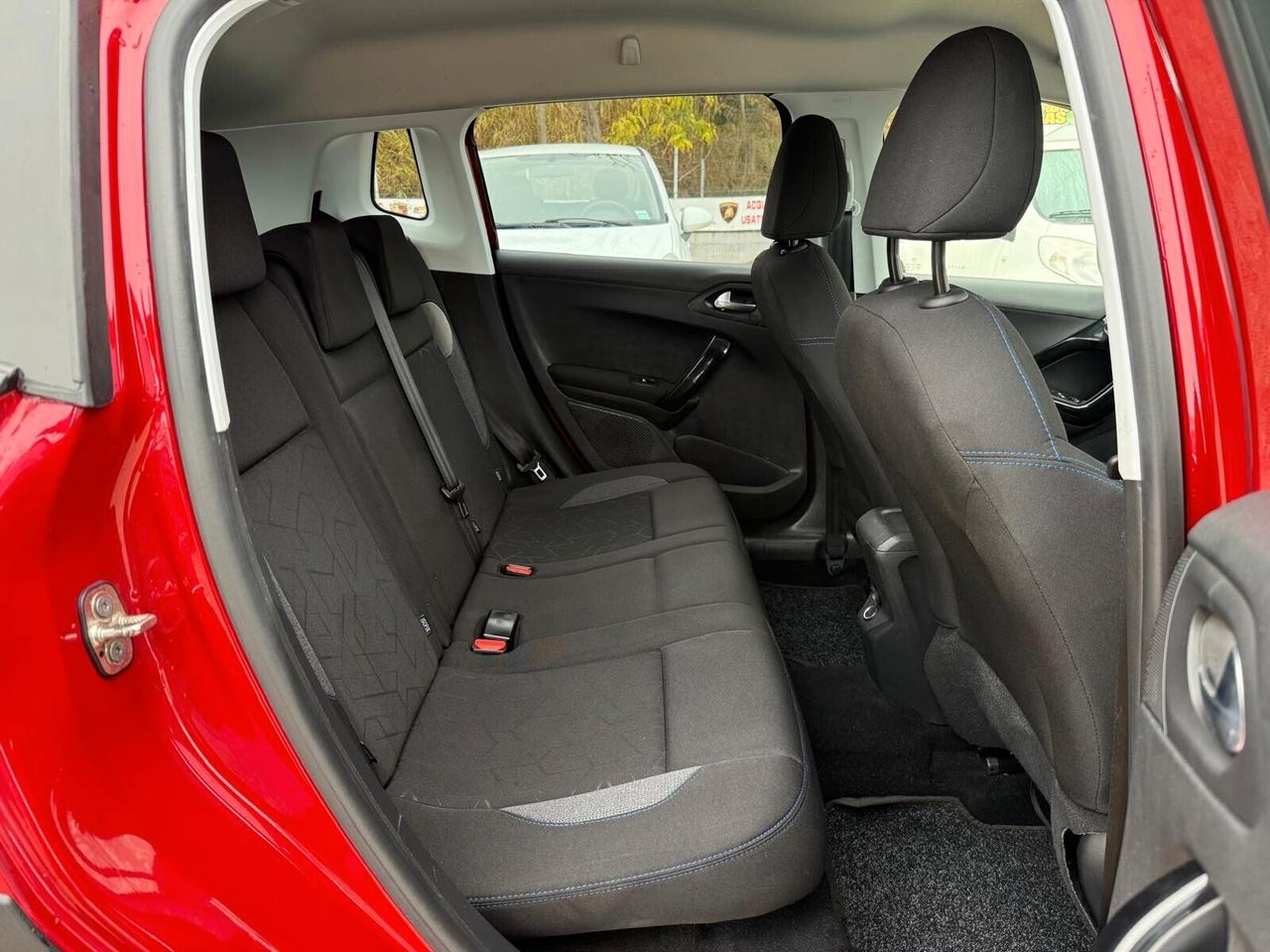 Peugeot 2008 PureTech 82 S&S Style