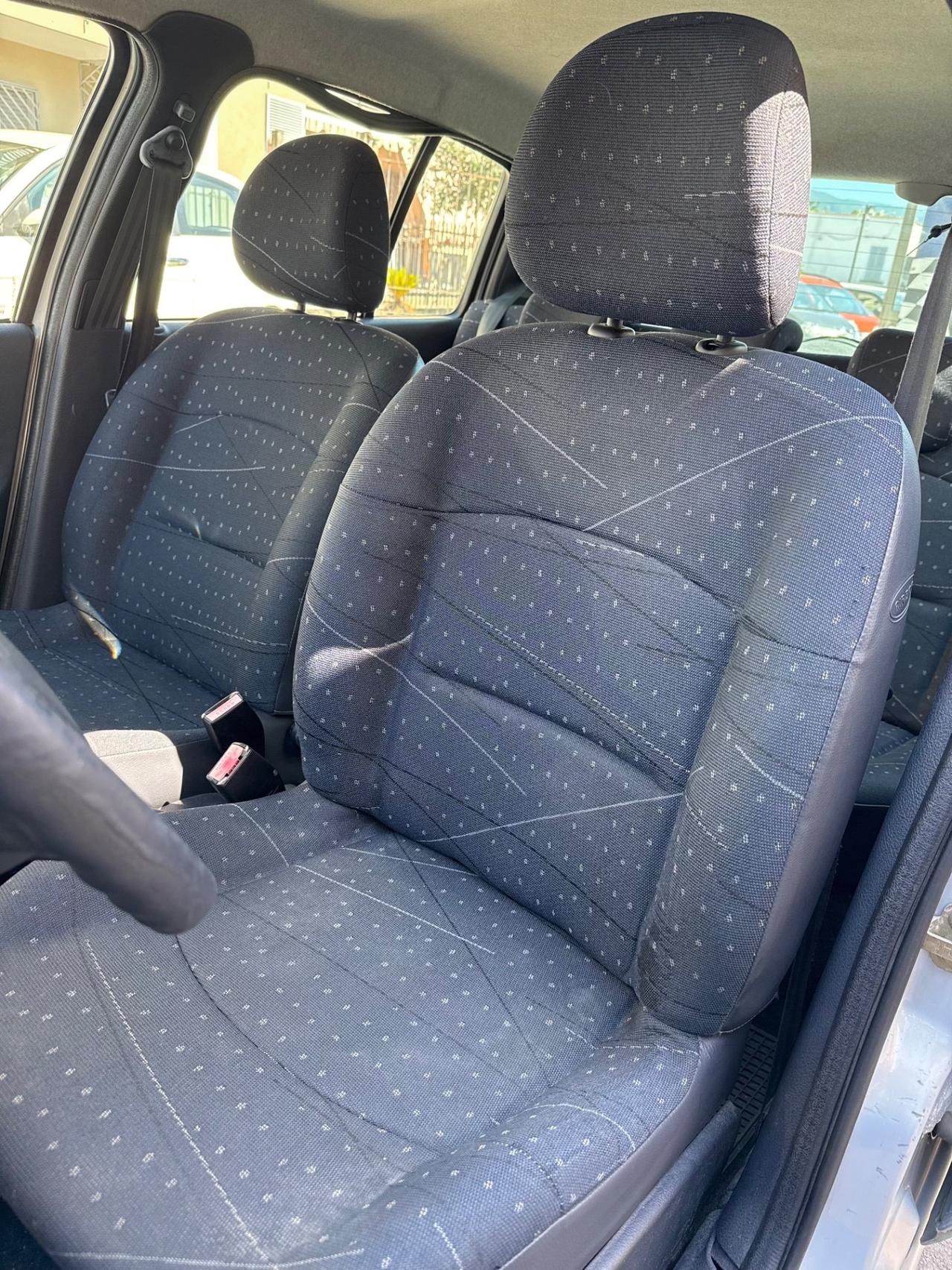 Renault Clio 1.2 Benzina 58 Cv