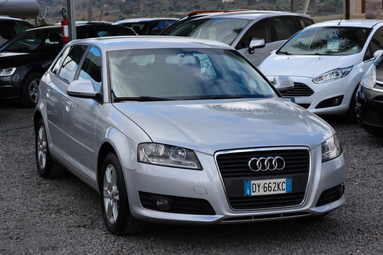 Audi A3 1.6 TDI 105 CV CR Ambition