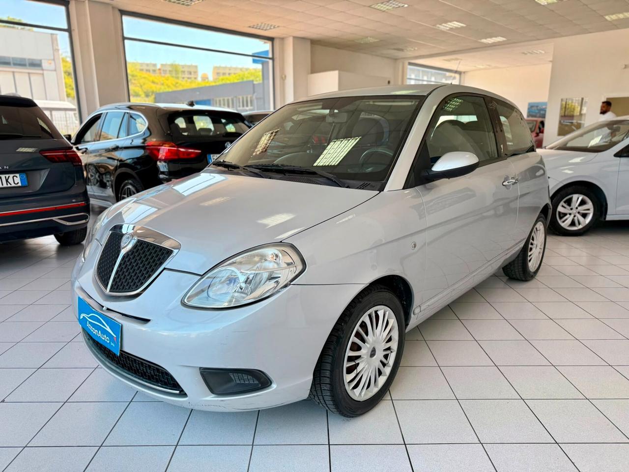 Lancia Ypsilon 1.2 Benzina adatta a neopatentati 2008