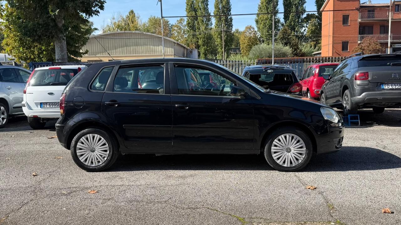 Volkswagen Polo 1.4/80CV TDI 3p. Sportline