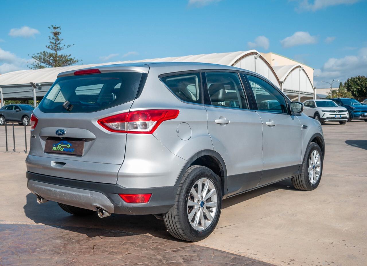 Ford Kuga 2.0 TDCI 150 CV S&S 4WD Titanium