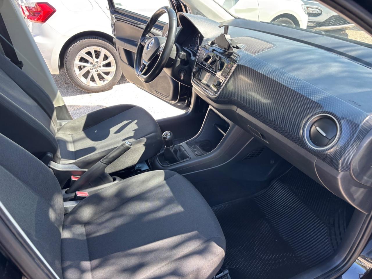 VW UP! METANO 2018 FULL OPT