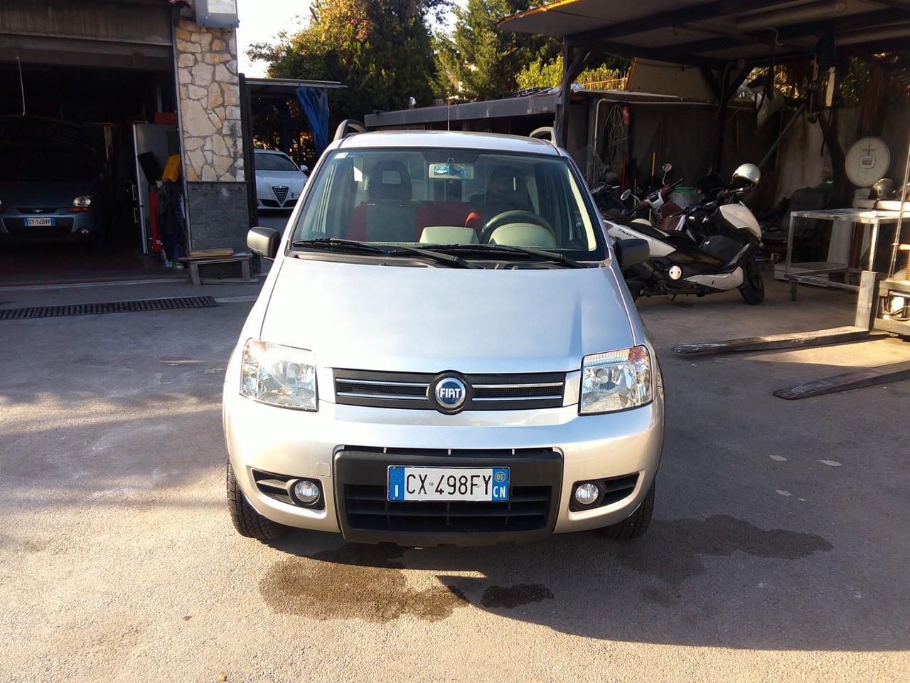 Fiat Panda 1.3 MJT 16V 4x4 05