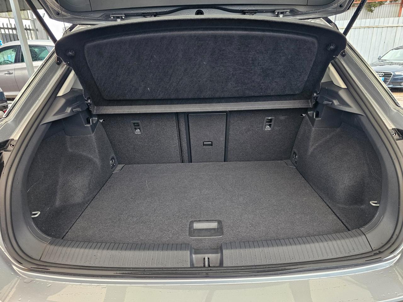 Volkswagen T-Roc 1.0 TSI Life