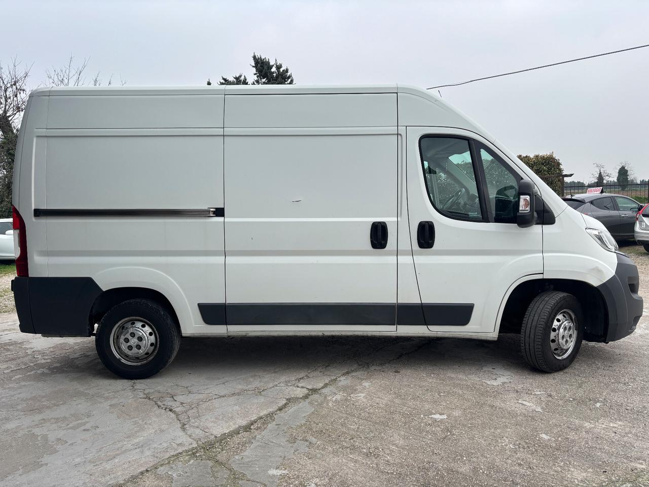 Citroen Jumper 33 2.0 BlueHDi 96KW 130CV L2 H2 Furgone