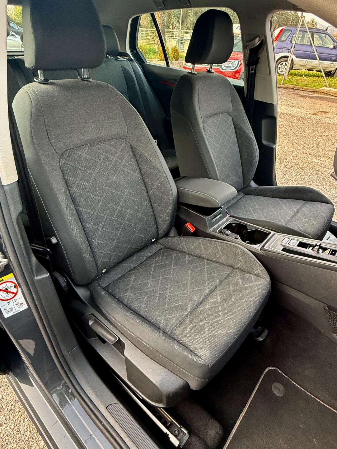 " DA VETRINA " Volkswagen Golf 1.5 TGI DSG Style