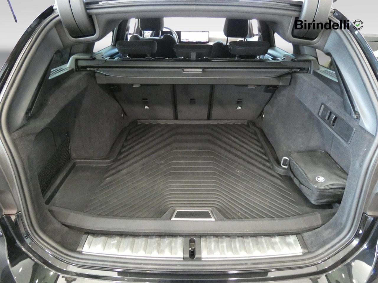 BMW Serie 3(G20/1-80/1) - 318d 48V Touring Msport Pro