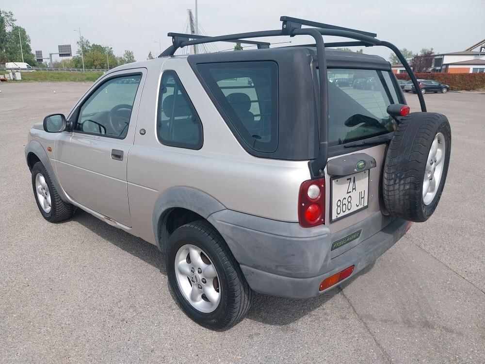 Land Rover Freelander 2.0 TD cat 3p. Hardback