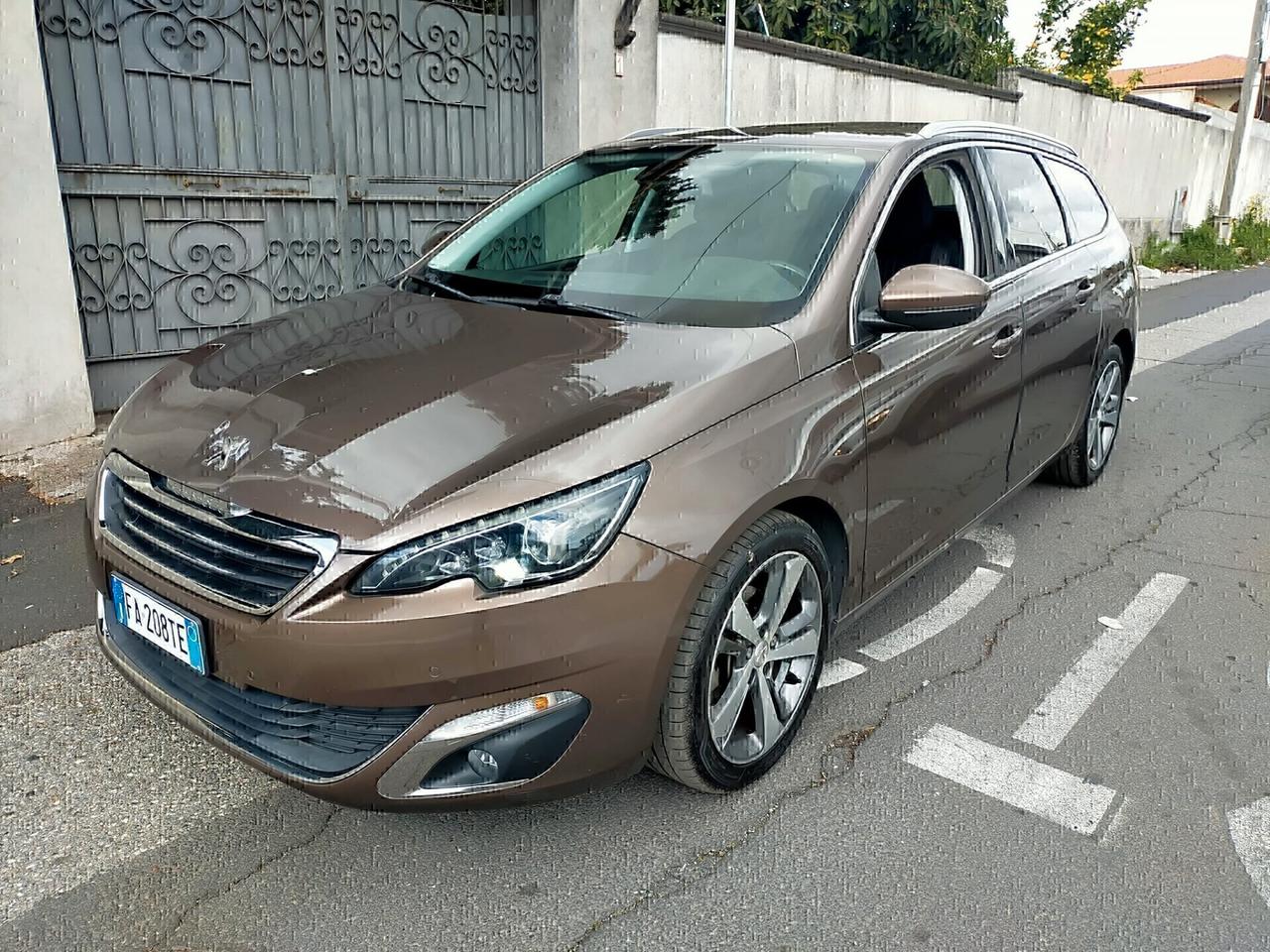 Peugeot 308 BlueHDi PERFETTA