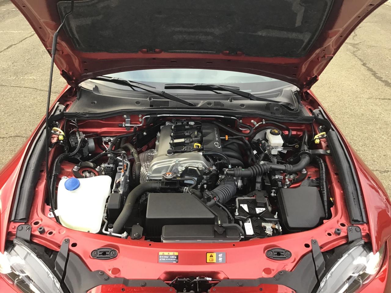 Mazda MX-5 1.5L Skyactiv-G Exclusive-Line