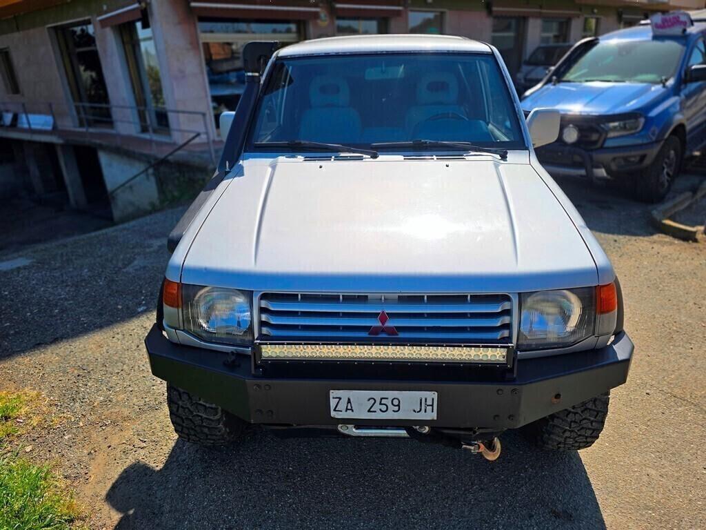 Mitsubishi Pajero 3.0 V6 150CV GLS PREPARATO