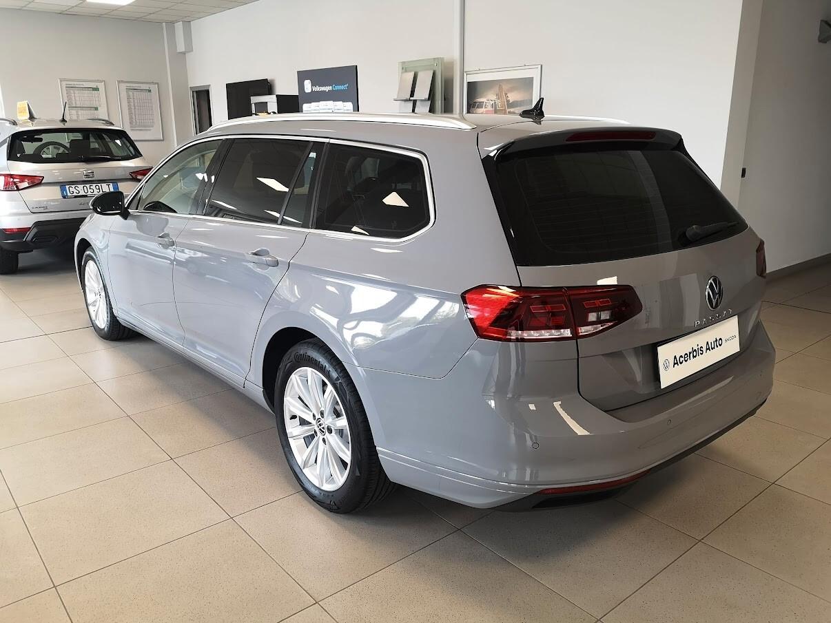Volkswagen Passat Variant 2.0 TDI SCR EVO DSG Business NAVI - RETROCAMERA