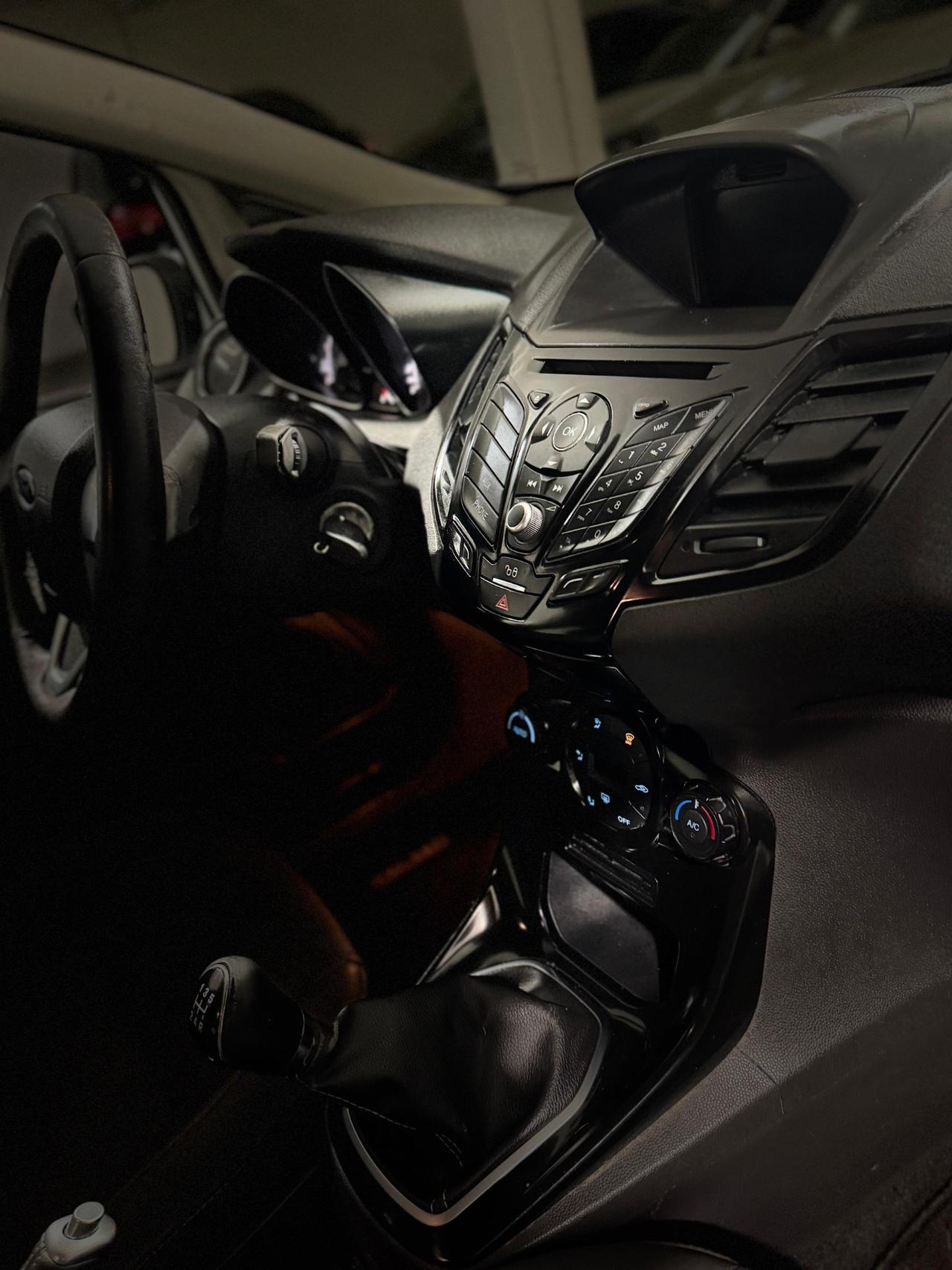 Ford FIESTA 1.5 TDCI 5p. 75CV*NEOPATENTATI*