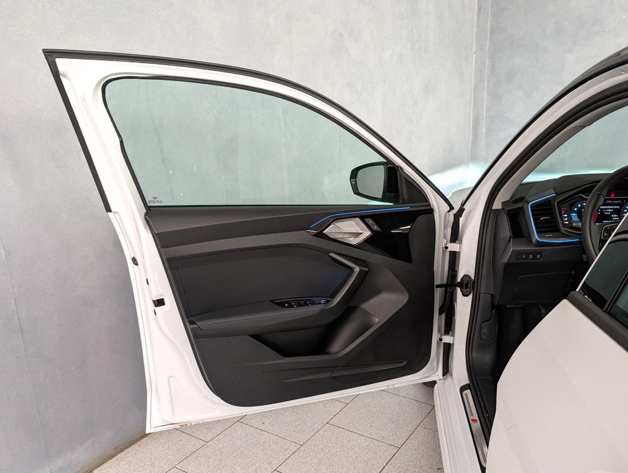 Audi A1 30 TFSI 116cv Adrenalin Black Edition S line