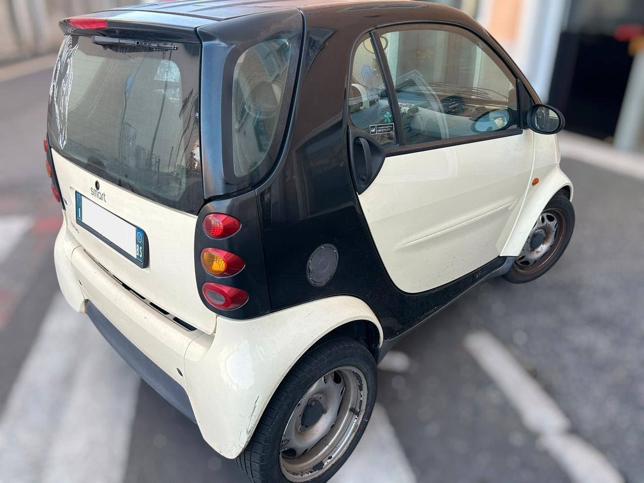 Smart ForTwo 0.7 Pure 61cv - ANCHE PER NEOPATENTATI