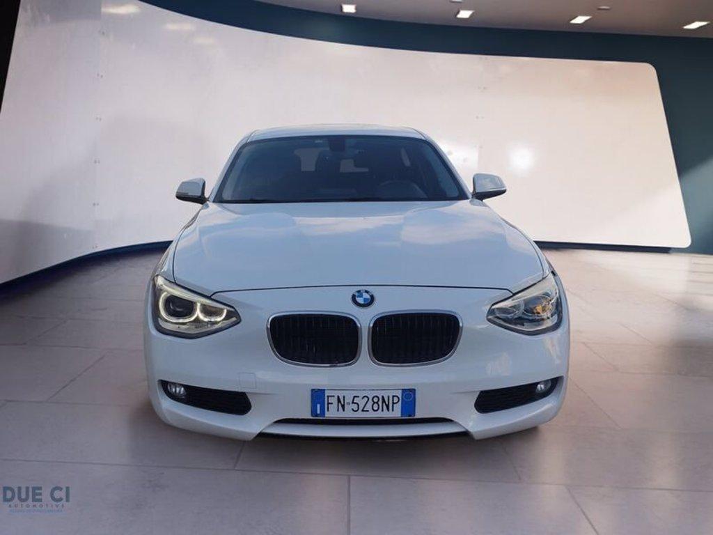 BMW 116d 5p. Urban del 2014