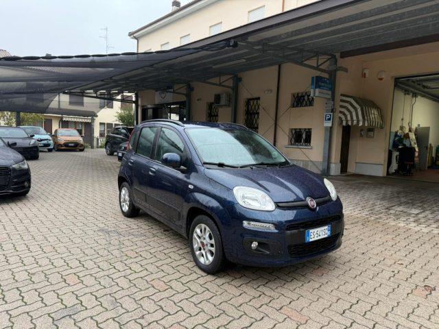 FIAT Panda 0.9 TwinAir LOUNGE OK NEOPATENTATI