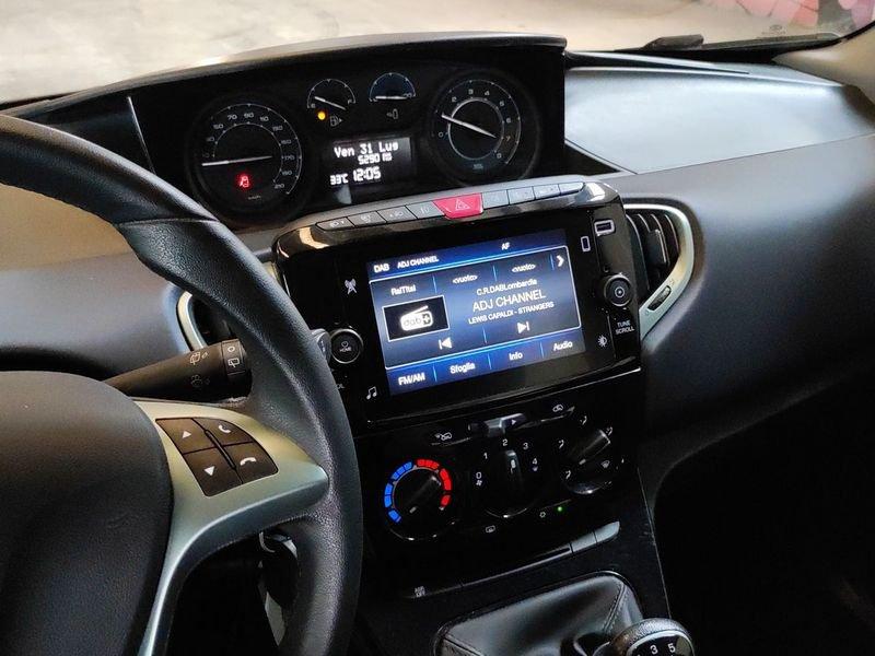 Lancia Ypsilon 1.0 FireFly 5 Posti 70cv Hybrid Gold