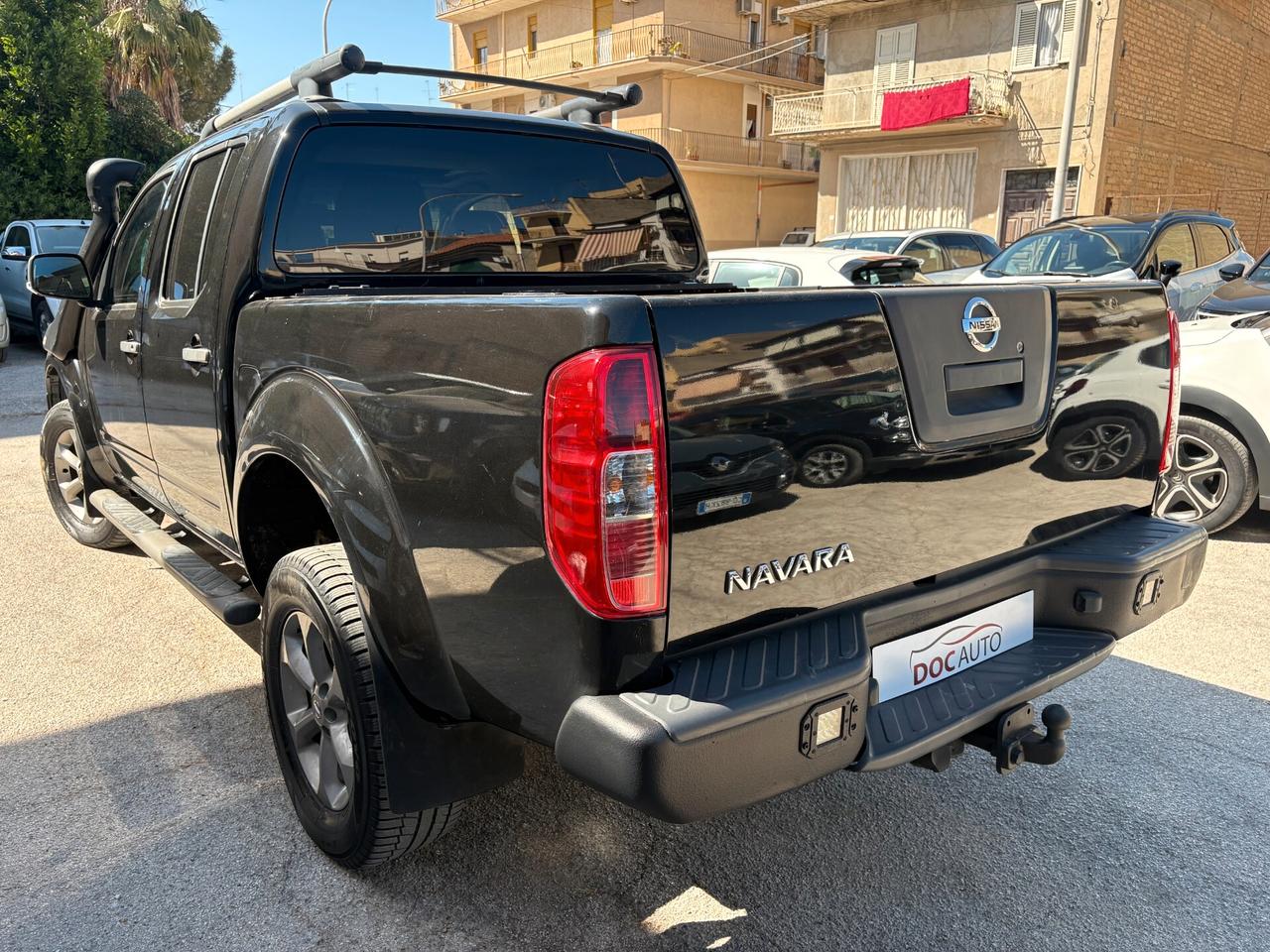 Nissan Navara 2.5 dCi 4 porte Double Cab LE