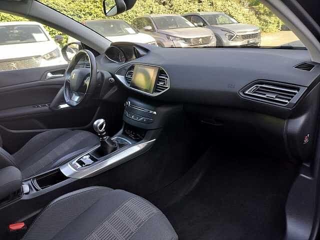 Peugeot 308 1.6 BlueHDi 120 S&S Allure