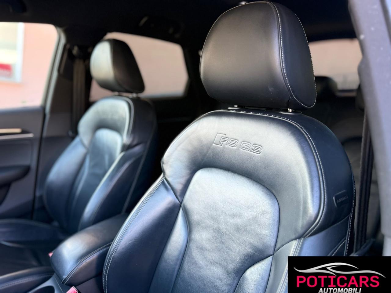 Audi Q3 Rs 2.5 TFSI quattro plus