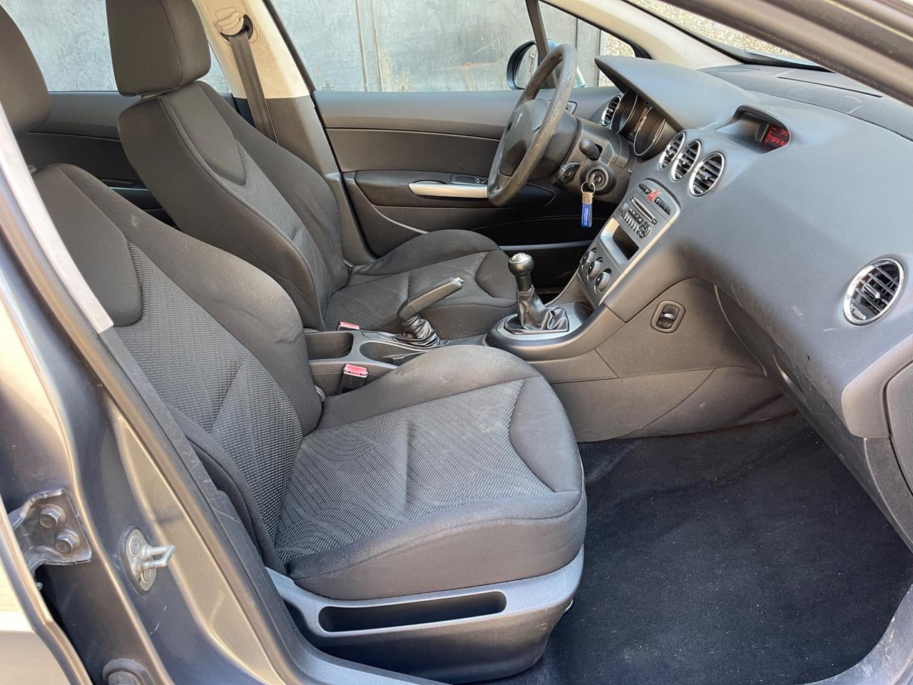 Peugeot 308 se 1.6 HDi 90CV euro5a uni prop
