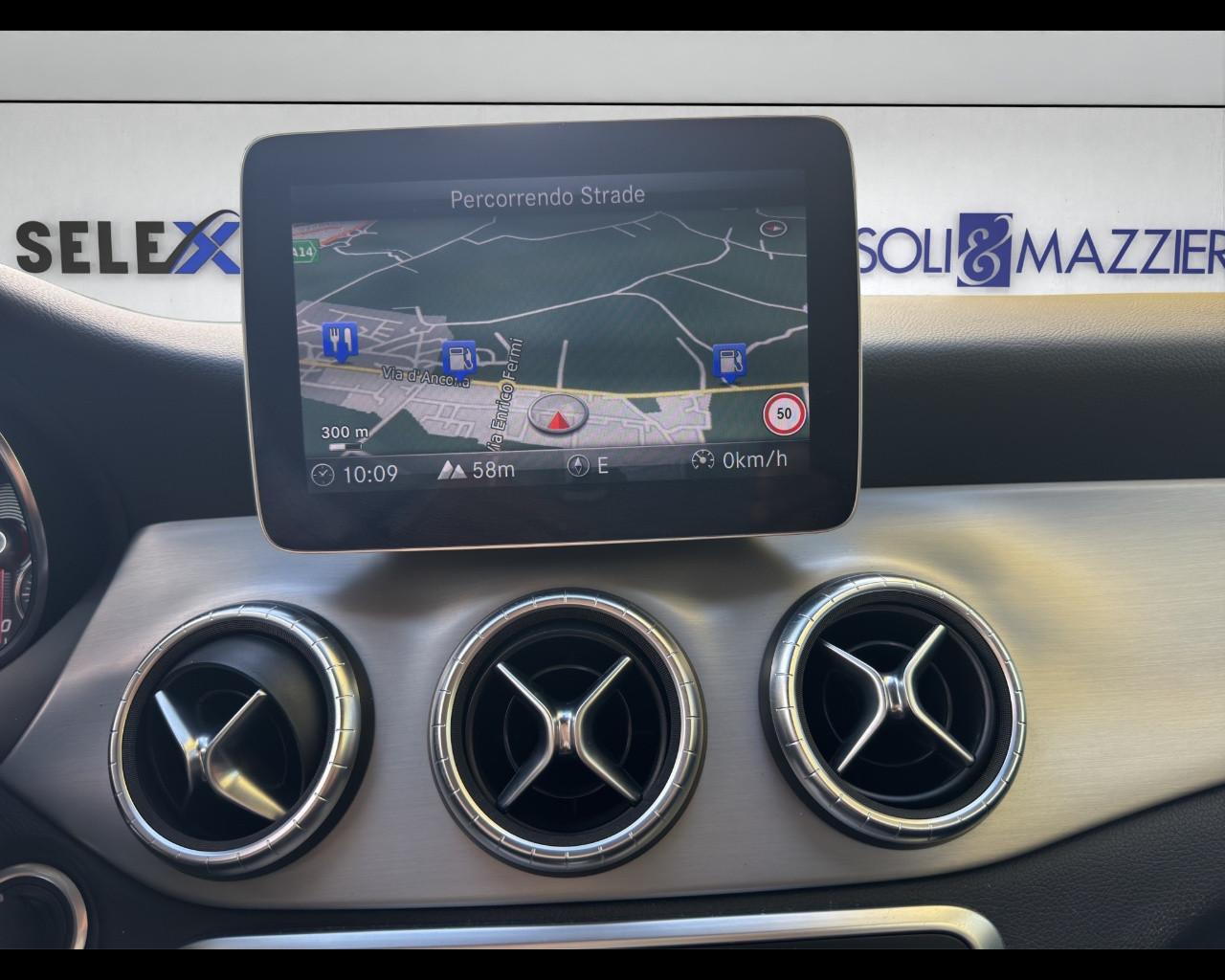 Mercedes-Benz CLA (C/X117) - CLA 200 d S.W. Automatic Sport