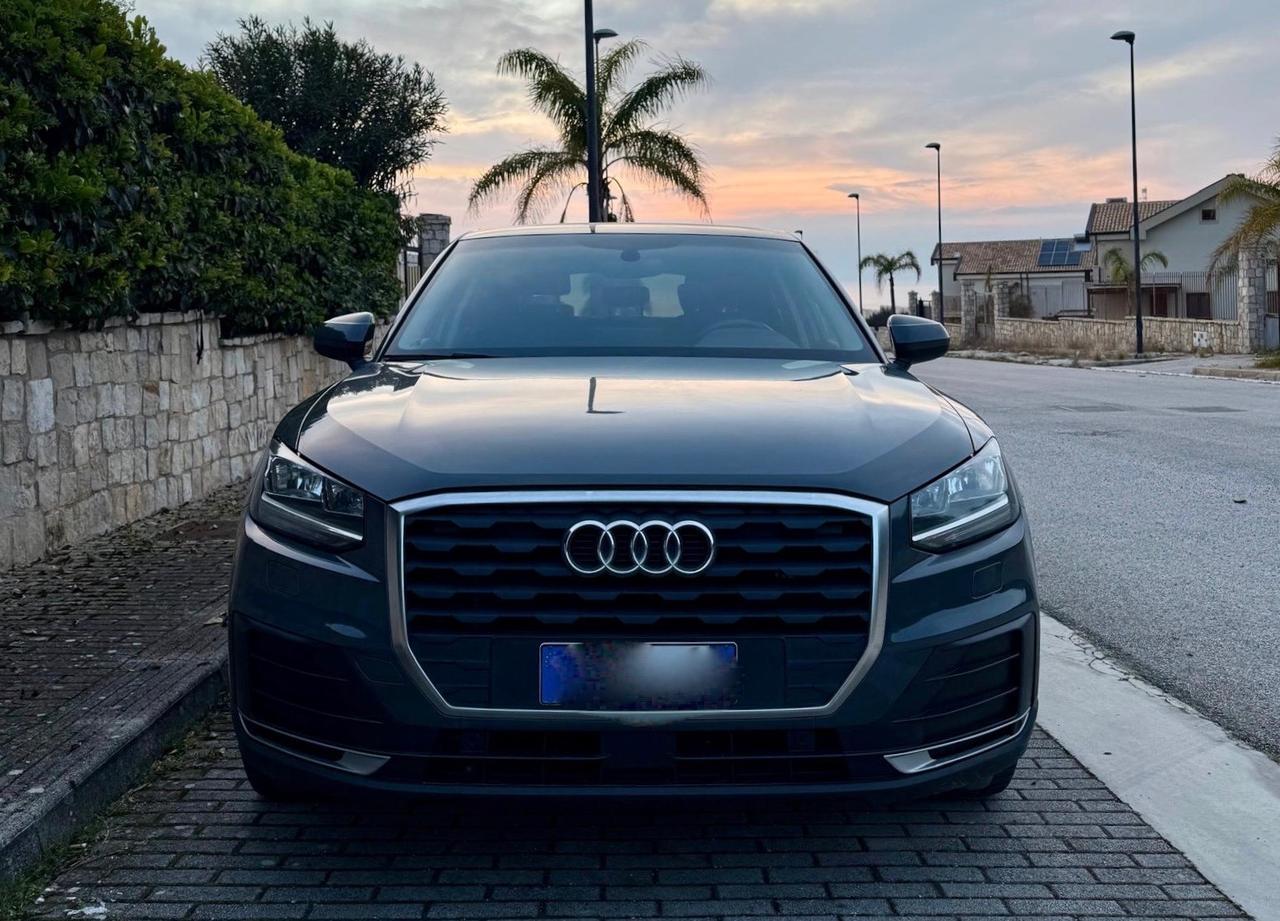 Audi Q2 30 TDI S tronic Business