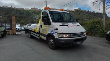 Iveco Daily 35.13 carroattrezzi scarrabile PATENTE B