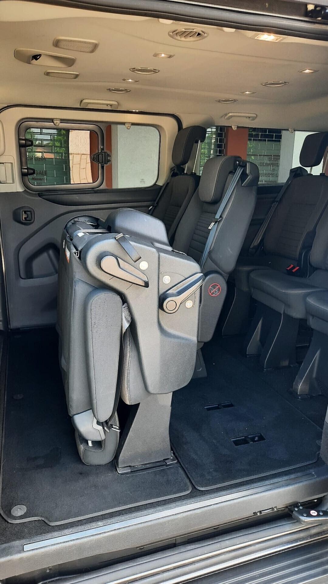 Ford Tourneo Custom 320 2.0 EcoBlue 130CV aut. PL Trend