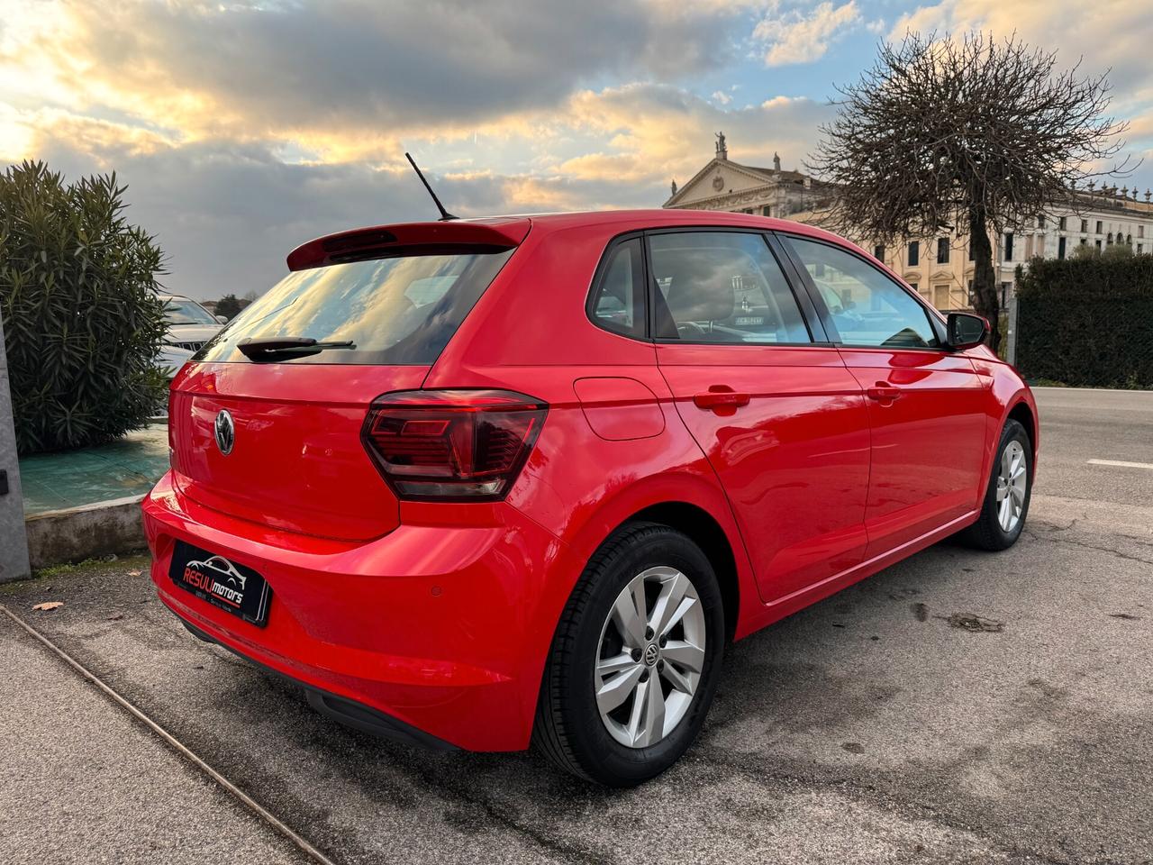 Volkswagen Polo 1.0 TSI DSG 5p. Comfortline BlueMotion Technology