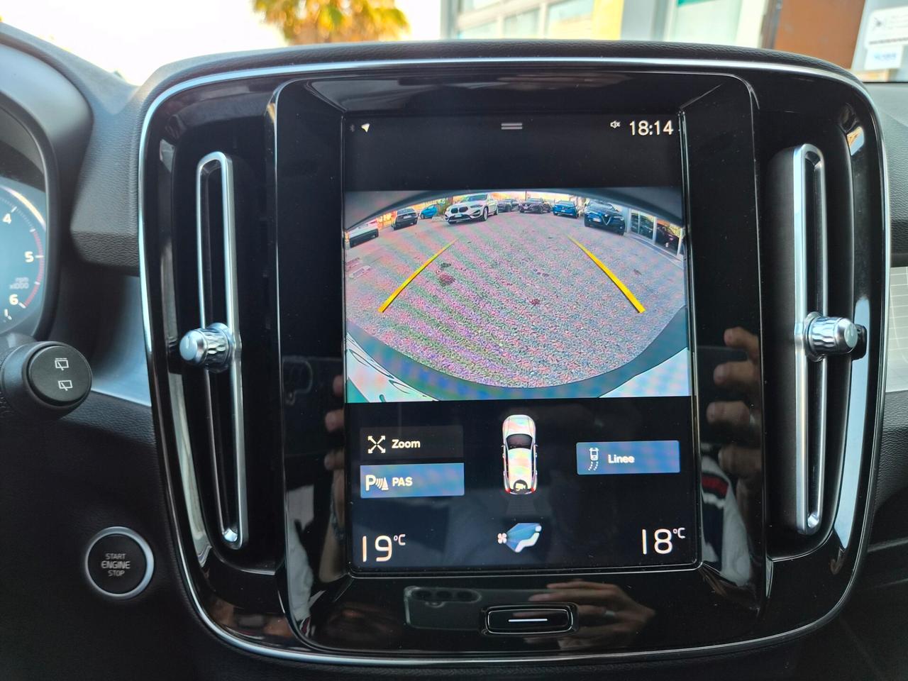 Volvo XC40 D3 Geartronic Momentum Pro