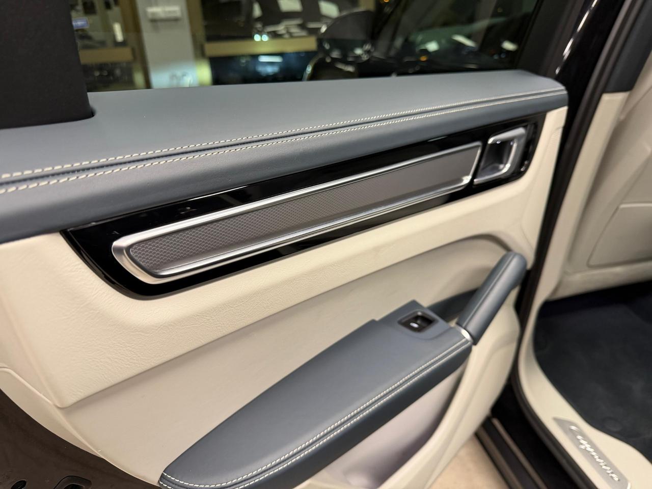 Porsche Cayenne Coupé 3.0 V6