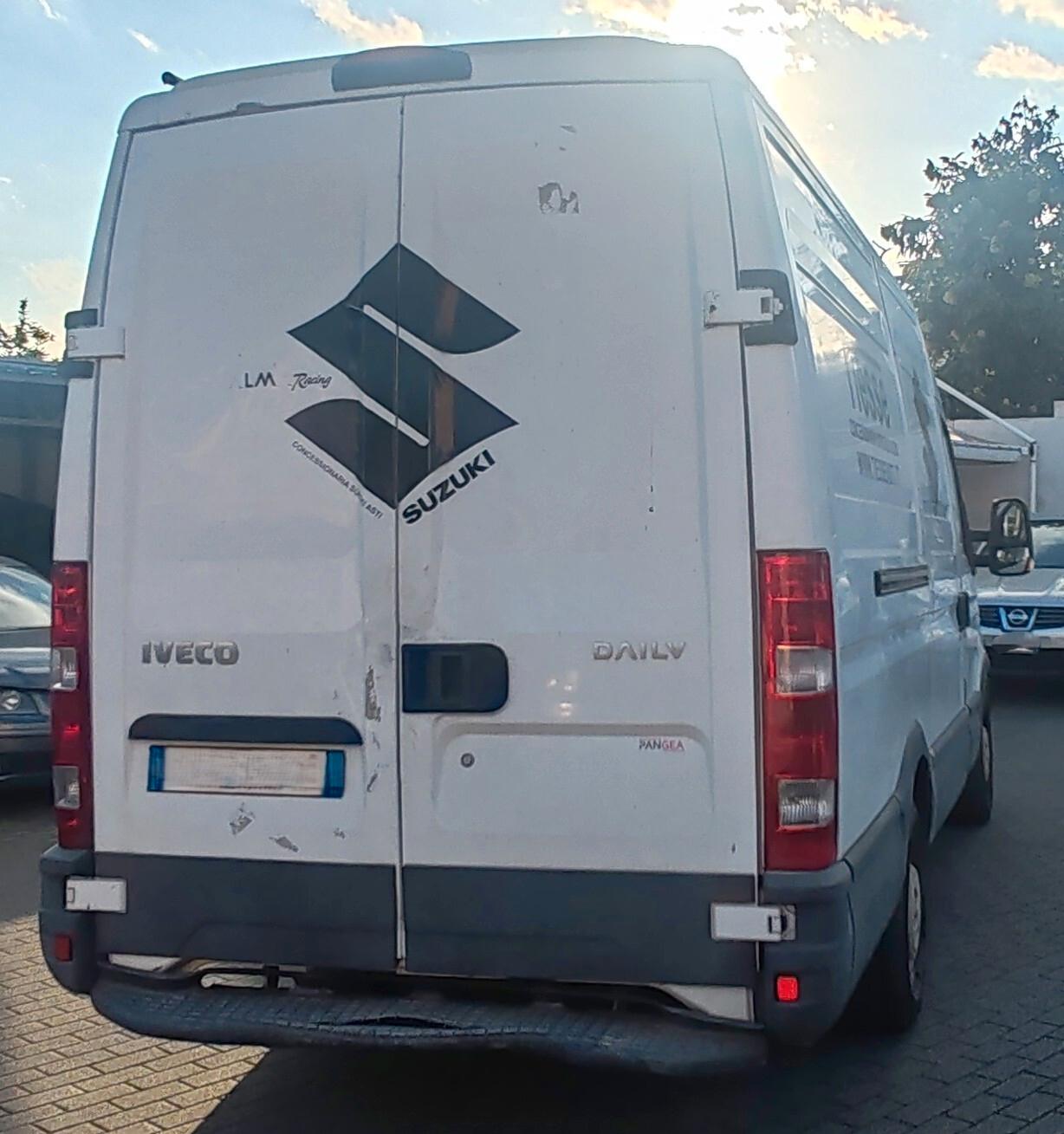 Iveco Daily 35S15 2.3 HPT 146CV