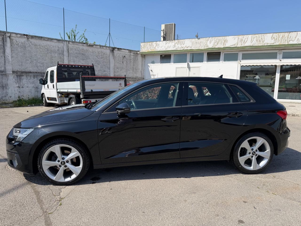 Audi A3 Sedan 35 TDI S tronic Business Advanced