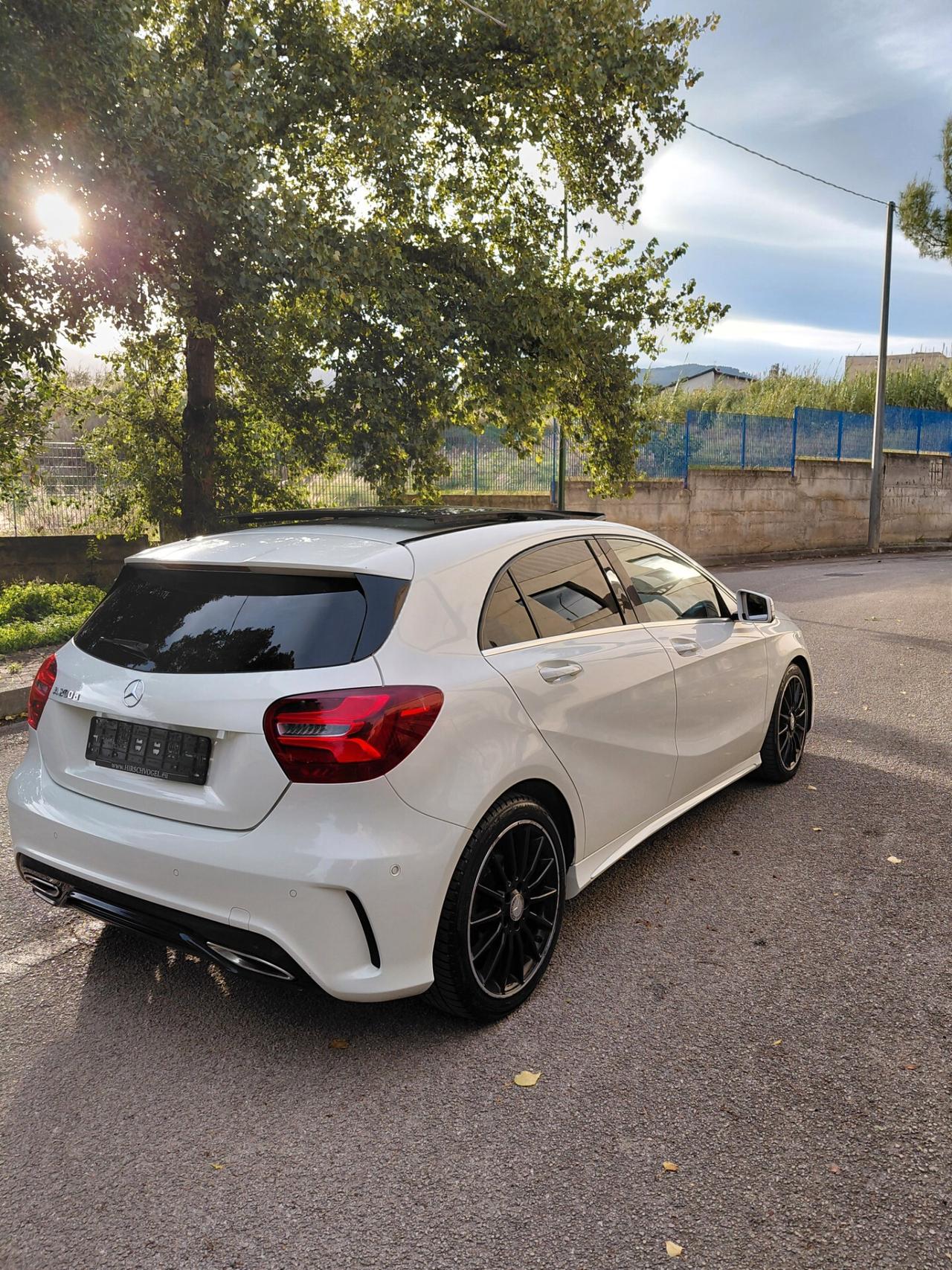 Mercedes-benz A 200 d Premium