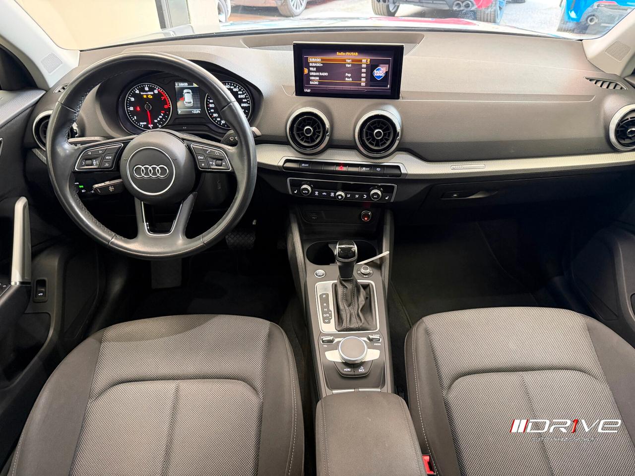 AUDI Q2 Q2 35 TFSI S tronic Identity Black