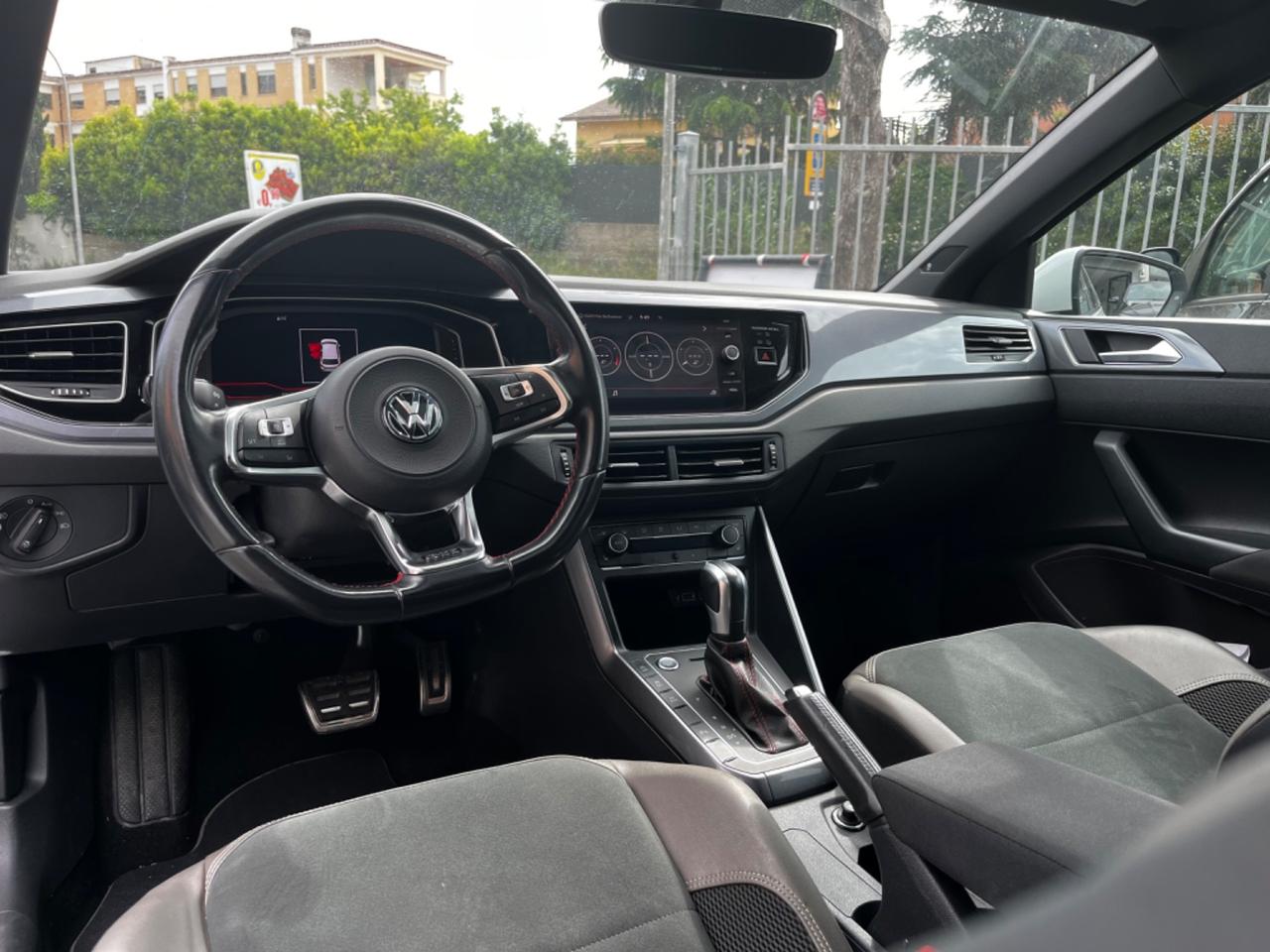 Volkswagen Polo 2.0 TSI DSG GTI BlueMotion Technology