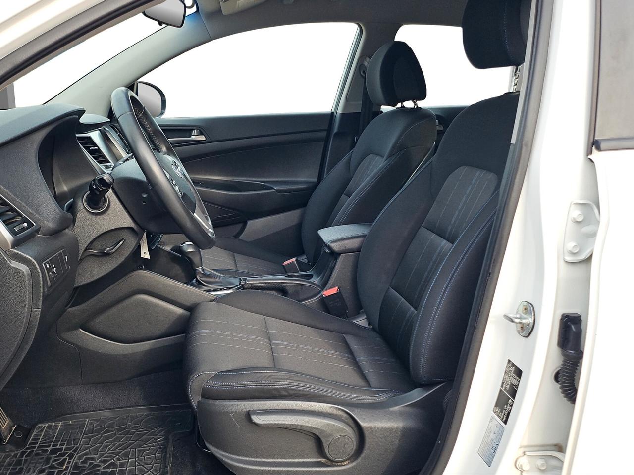 Hyundai Tucson 1.7 CRDi XPossible automatica XENON NAVI CERCHIO 17*