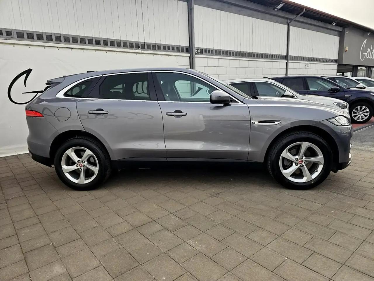 Jaguar F-Pace 2.0 D 180 CV AWD aut. Prestige AUTOCARRO