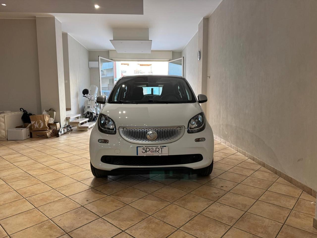 Smart ForFour 1.0 twinamic Prime AUTO