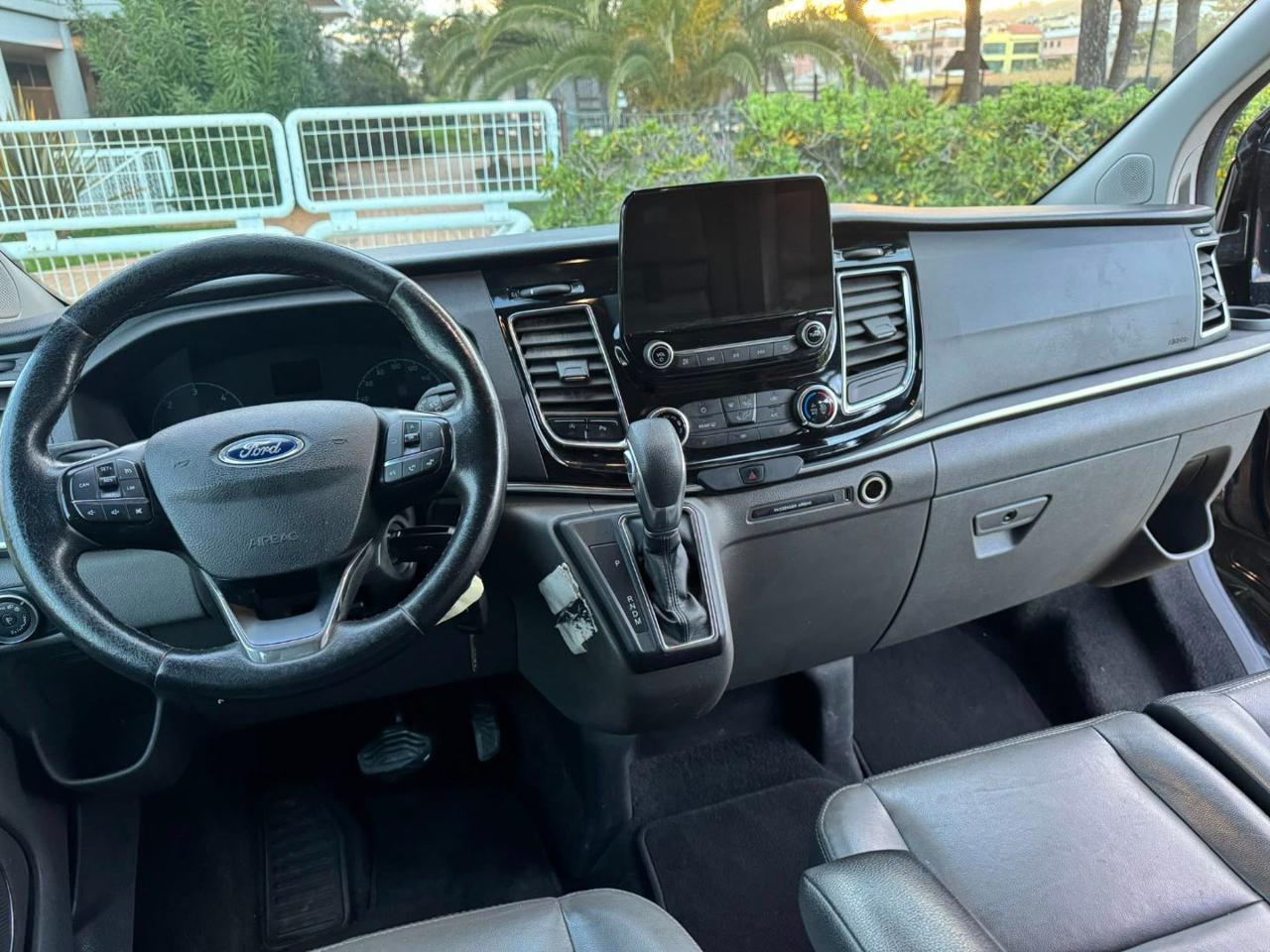 FORD Transit Custom 320 2.0 tdci 170cv Trend combi L2H1 auto E6.2