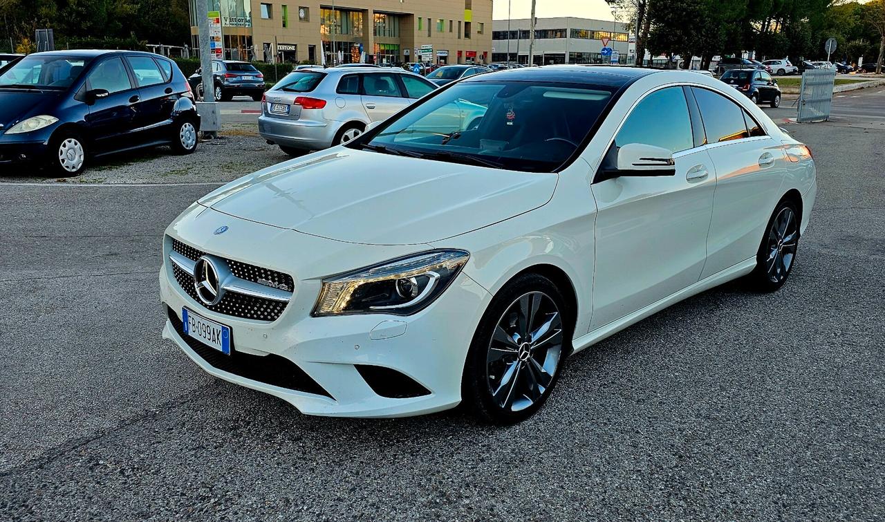 Mercedes-benz CLA 180 d Premium