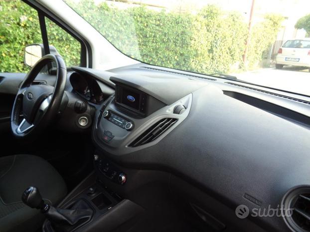 FORD Transit Courier 1.5TDCi PREZZO VALIDO FINO